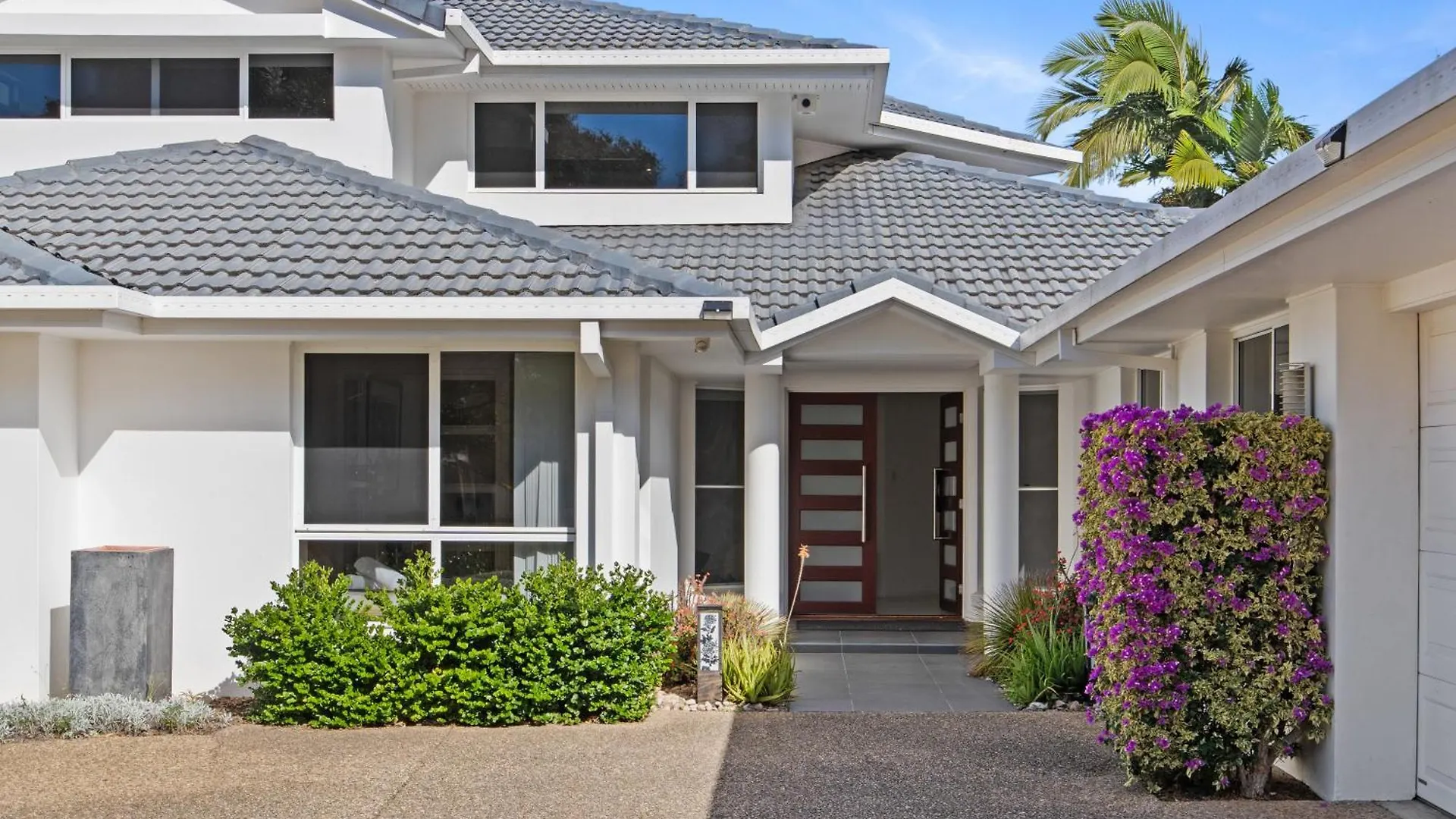 Westlake Getaway - Relaxing Pool & Golf Links