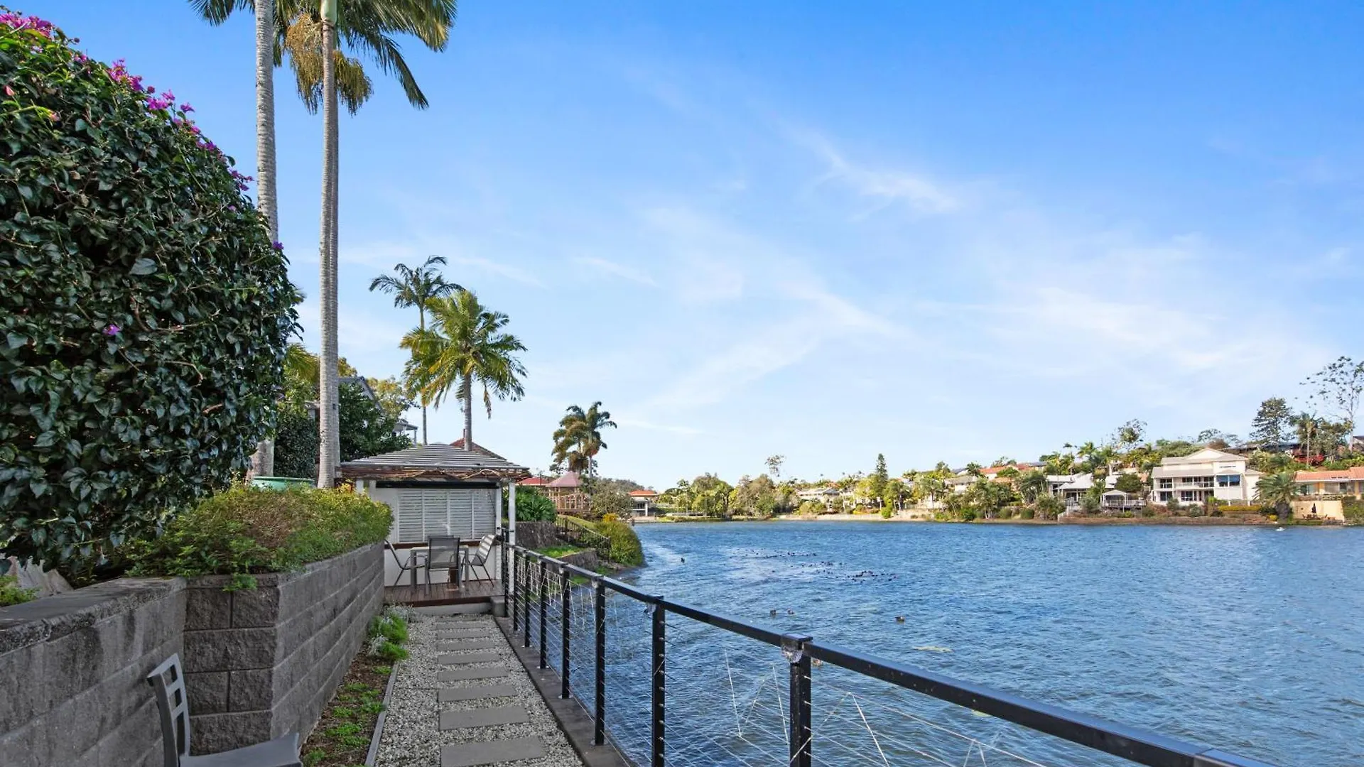 Apartment Westlake Getaway - Relaxing Pool & Golf Links